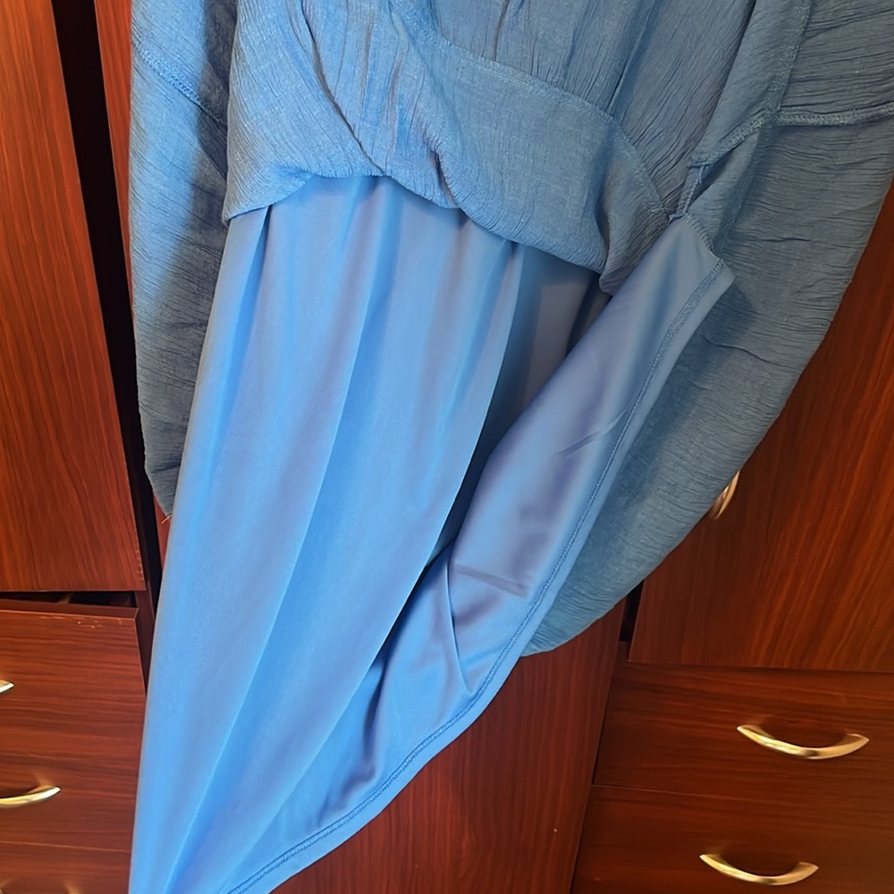 Blue flowy dress - Picture 4 of 5